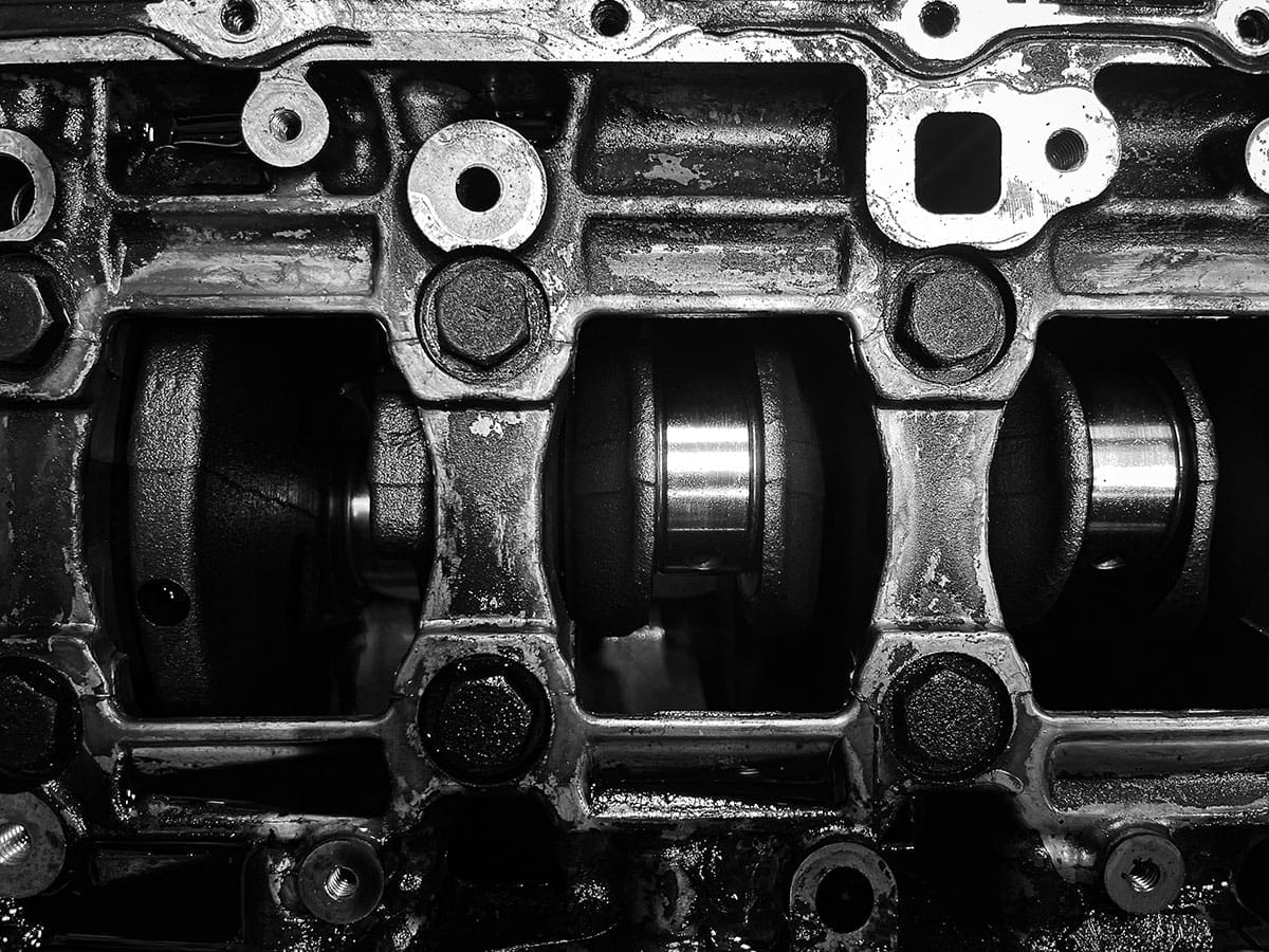 Engine rotating assembly